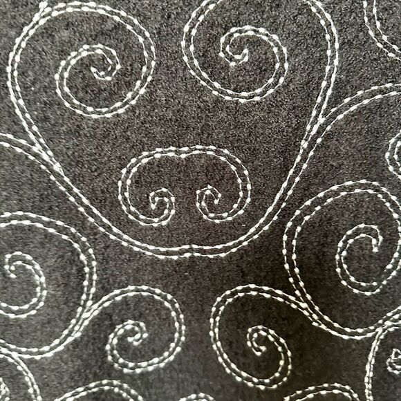 Icelandic Design wool black swirl button down sweater/jacket - Picture 9 of 9